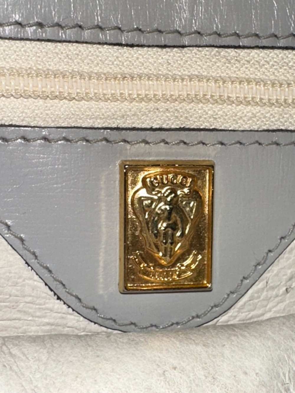 Vintage Gucci Bag - Picture 9 of 16